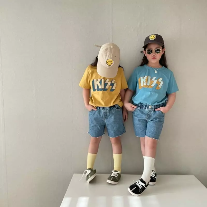 The Grey - Korean Children Fashion - #magicofchildhood - Kiss Tee - 9