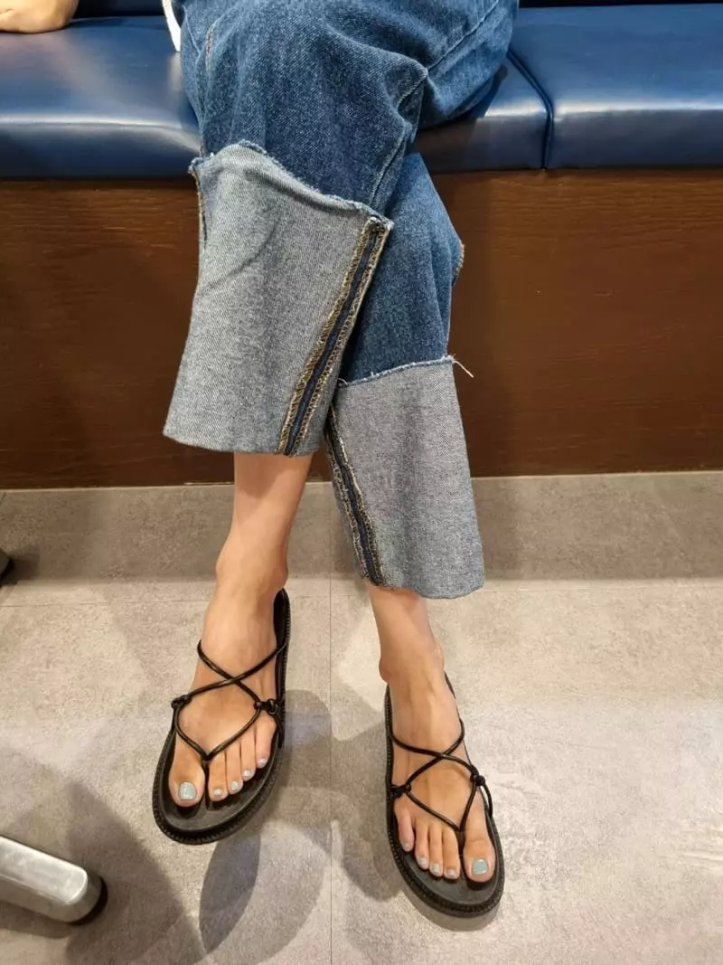 Themuse - Korean Women Fashion - #romanticstyle - 1926 Flip-flops