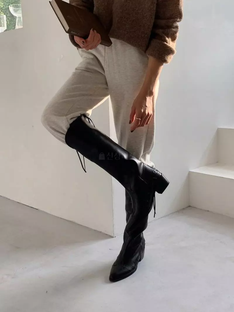 Themuse - Korean Women Fashion - #vintageinspired - 7782 Detail Western Boots - 4