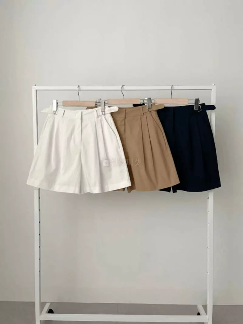 Tomato - Korean Women Fashion - #womensfashion - Bijo Shorts - 4