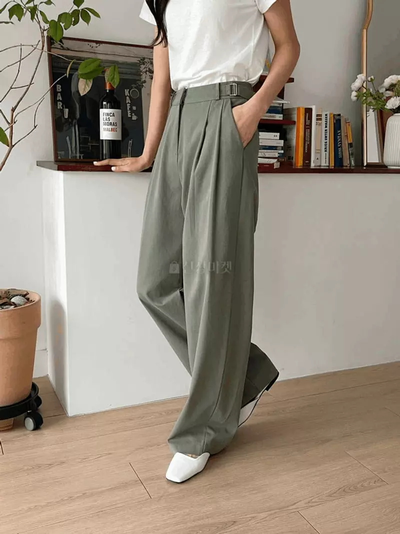 Tomato - Korean Women Fashion - #romanticstyle - Bijou Pants