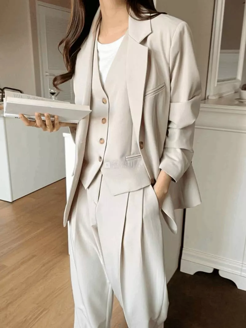 Tomato - Korean Women Fashion - #vintageinspired - Evan Jacket