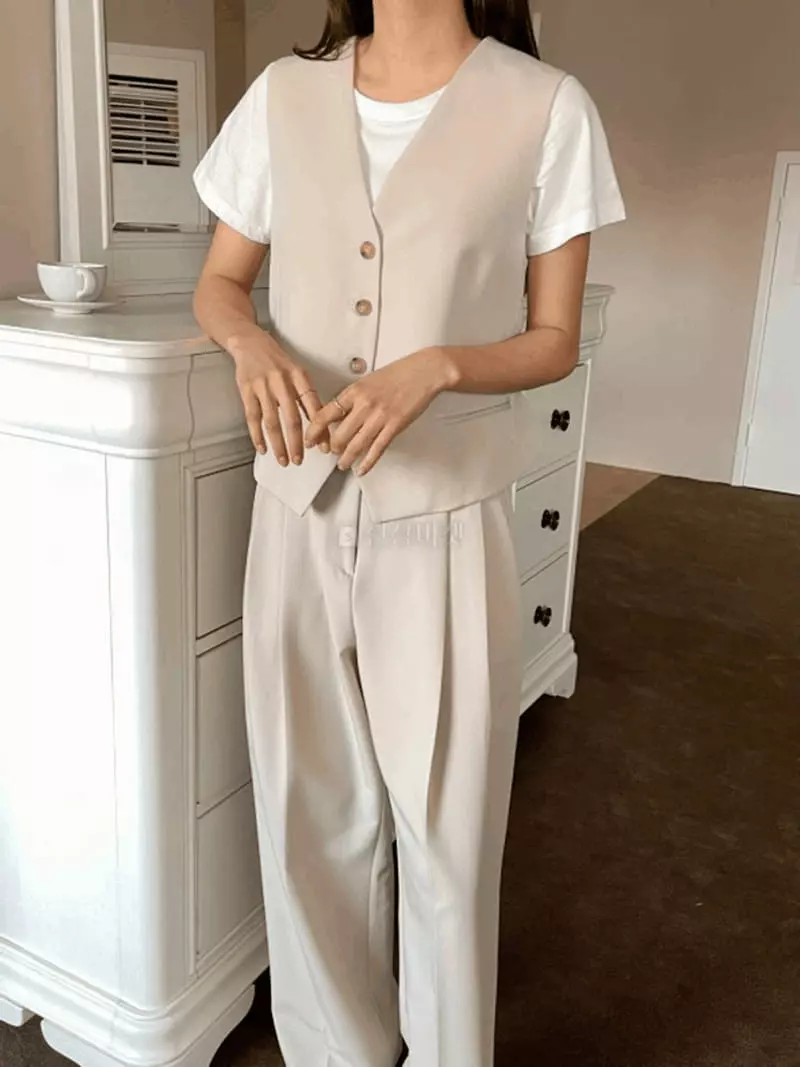 Tomato - Korean Women Fashion - #womensfashion - Evan Vest - 2