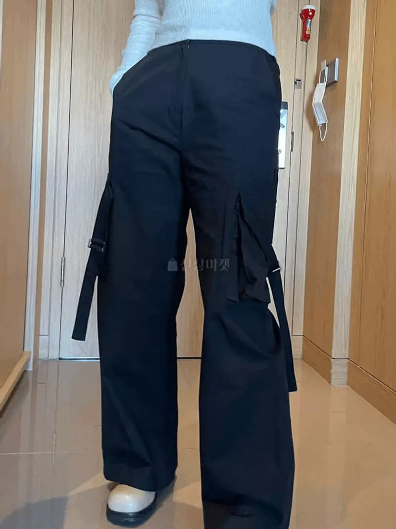Und - Korean Women Fashion - #momslook - Pocket Pants - 3