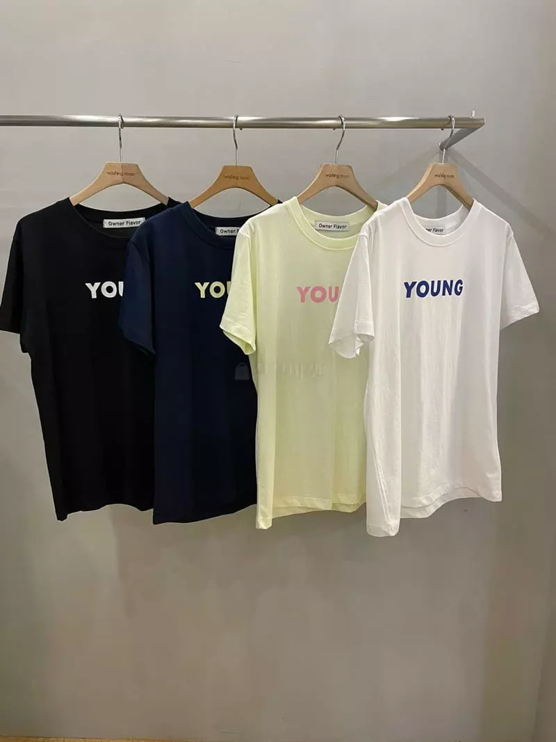 Washingroom - Korean Women Fashion - #womensfashion - Young Letering Tee - 2