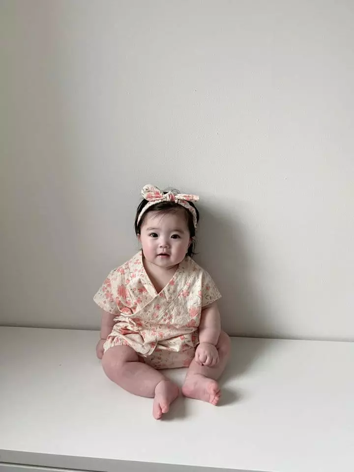Woodie - Korean Baby Fashion - #babyoninstagram - Ucate Bodysuit - 7