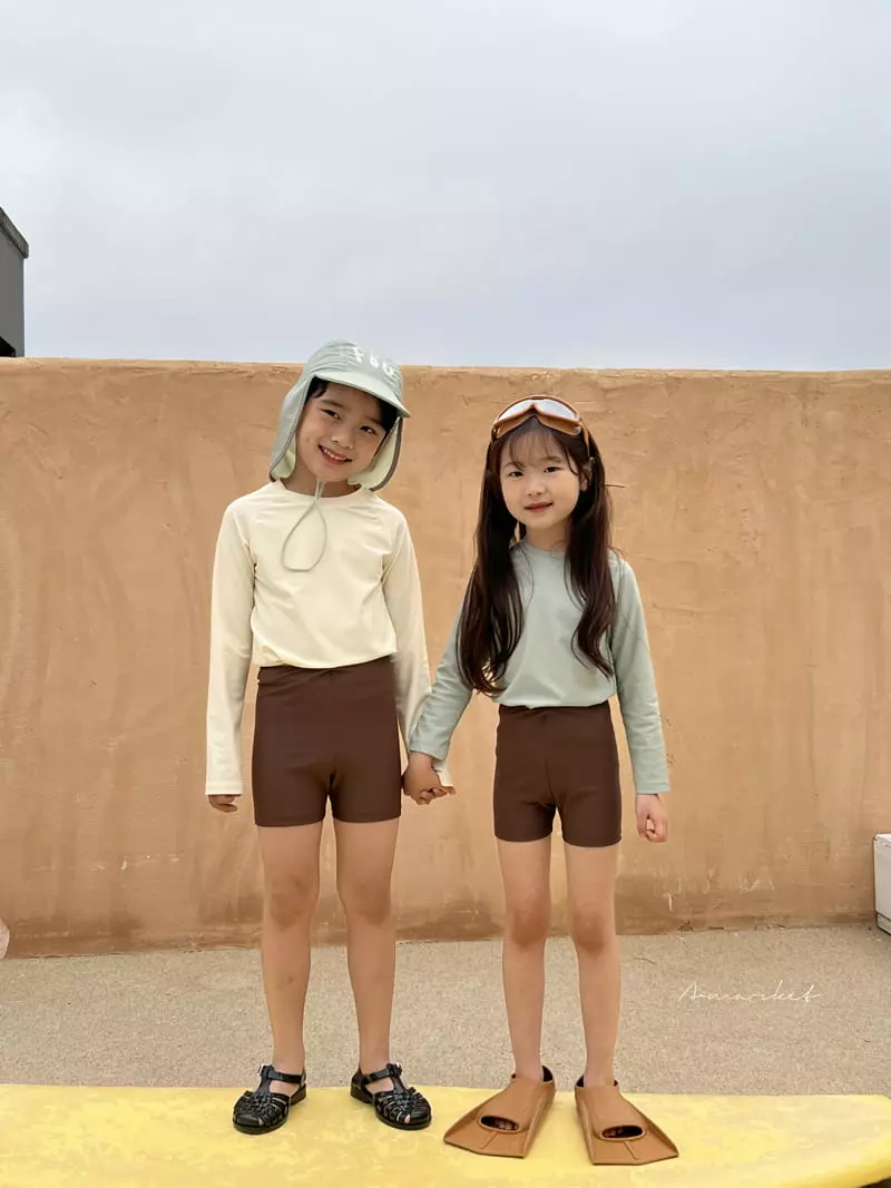 a-Market - Korean Children Fashion - #magicofchildhood - Half Leggings - 4