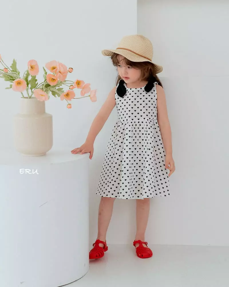 e.ru - Korean Children Fashion - #magicofchildhood - Heart One-piece - 3
