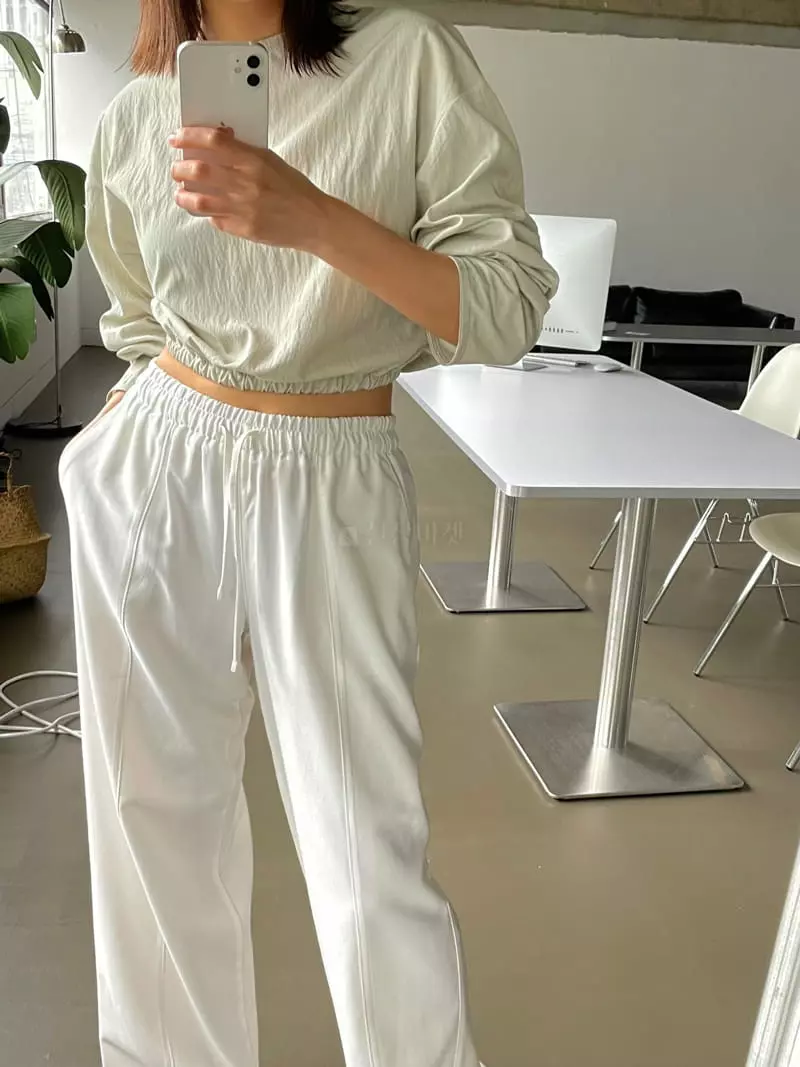 Acme - Korean Women Fashion - #momslook - Pintuck Banding Pants - 2
