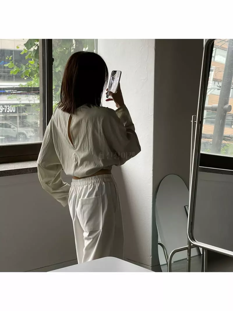 Acme - Korean Women Fashion - #momslook - Brick Blouse