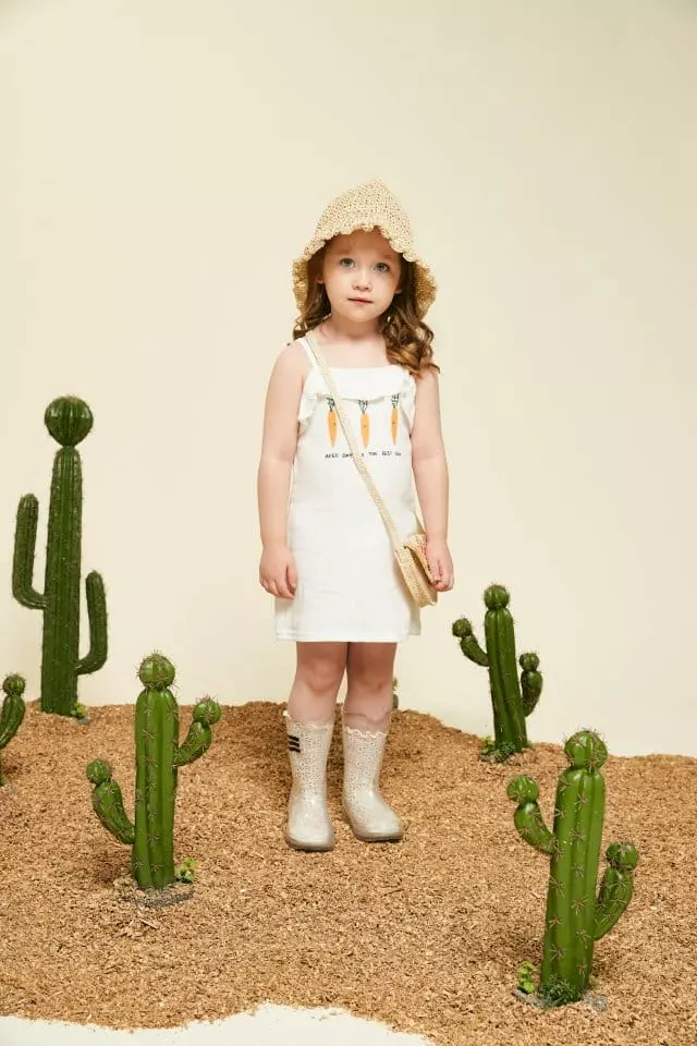 Aeeeday - Korean Children Fashion - #Kfashion4kids - Carrot One-piece - 3