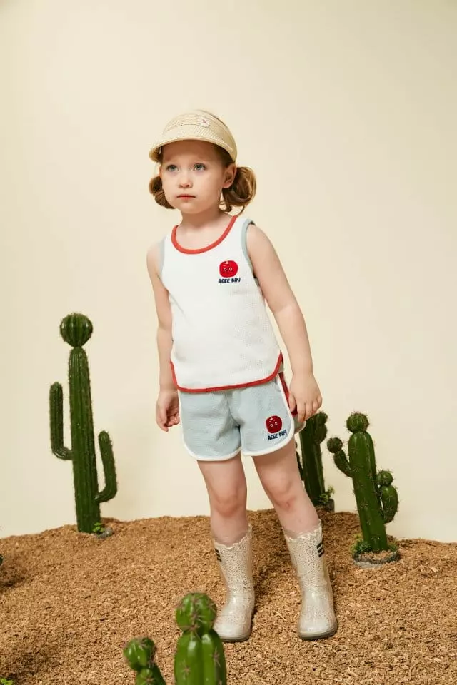 Aeeeday - Korean Children Fashion - #kidsshorts - Waffle Sleeveless Top Bottom Set - 3