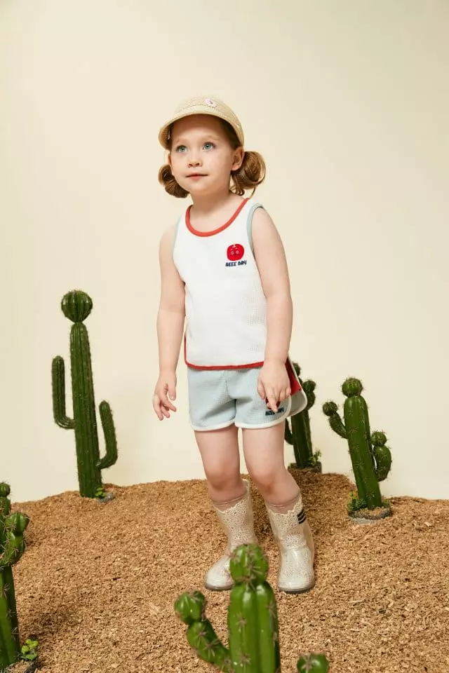 Aeeeday - Korean Children Fashion - #kidzfashiontrend - Waffle Sleeveless Top Bottom Set - 5