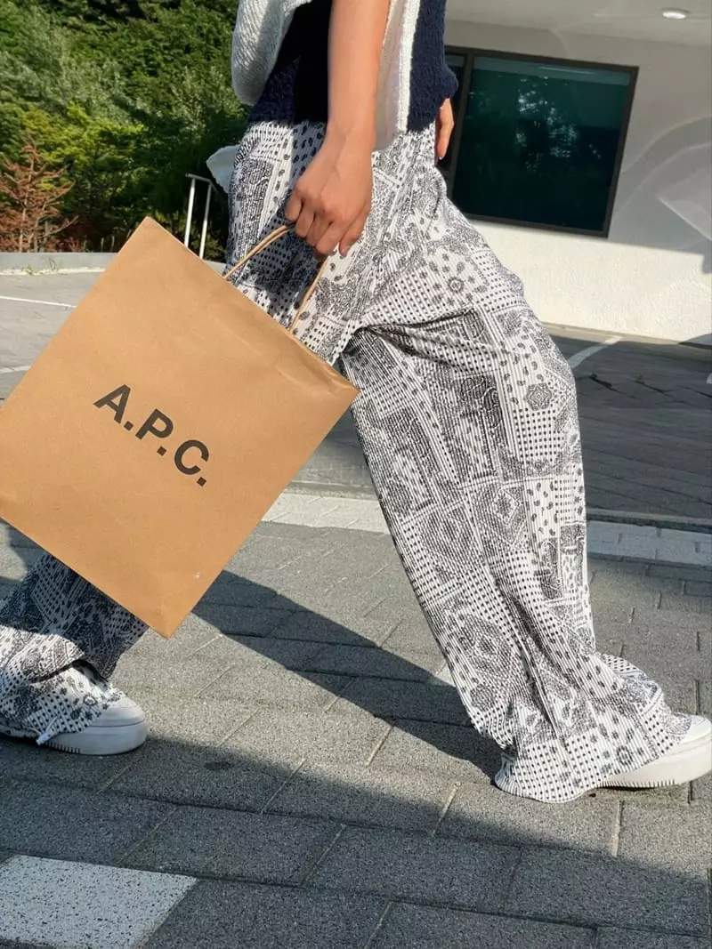 Almond Pepe - Korean Women Fashion - #momslook - Paisely String Pants - 5
