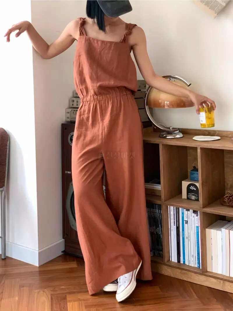 Almond Pepe - Korean Women Fashion - #momslook - Nine Linen Jumpsuit - 6
