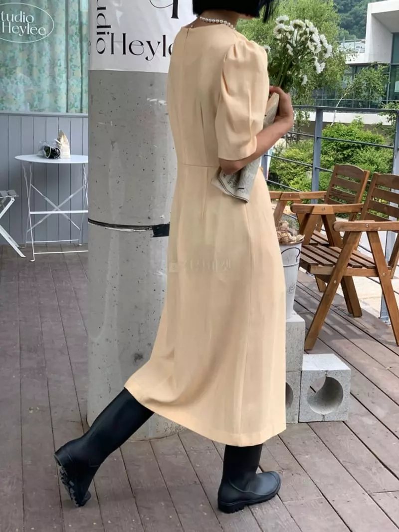 Almond Pepe - Korean Women Fashion - #pursuepretty - Tulip Puff One-piece - 8