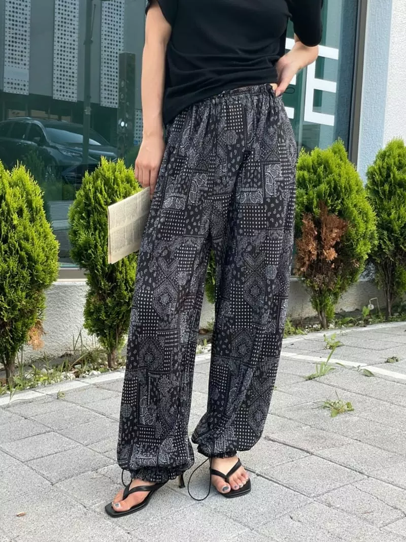 Almond Pepe - Korean Women Fashion - #womensfashion - Paisely String Pants