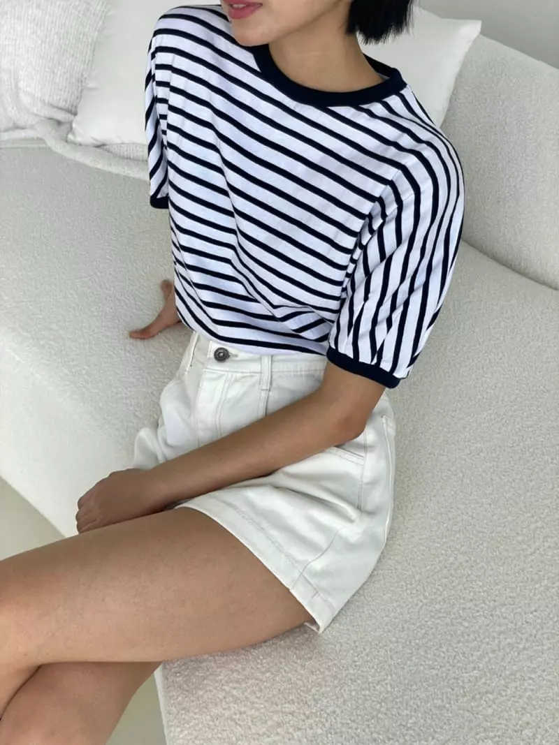 Almond Pepe - Korean Women Fashion - #womensfashion - Candy Stripes Tee