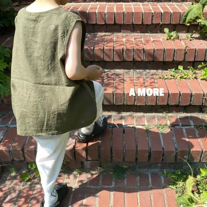 Amore - Korean Children Fashion - #childrensboutique - Heart Sleeveless - 10
