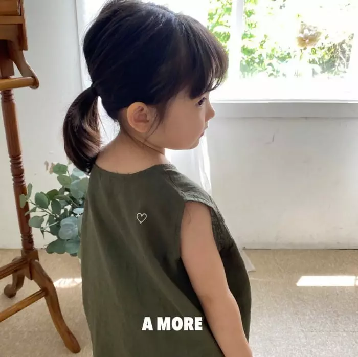 Amore - Korean Children Fashion - #littlefashionista - Heart Sleeveless - 2