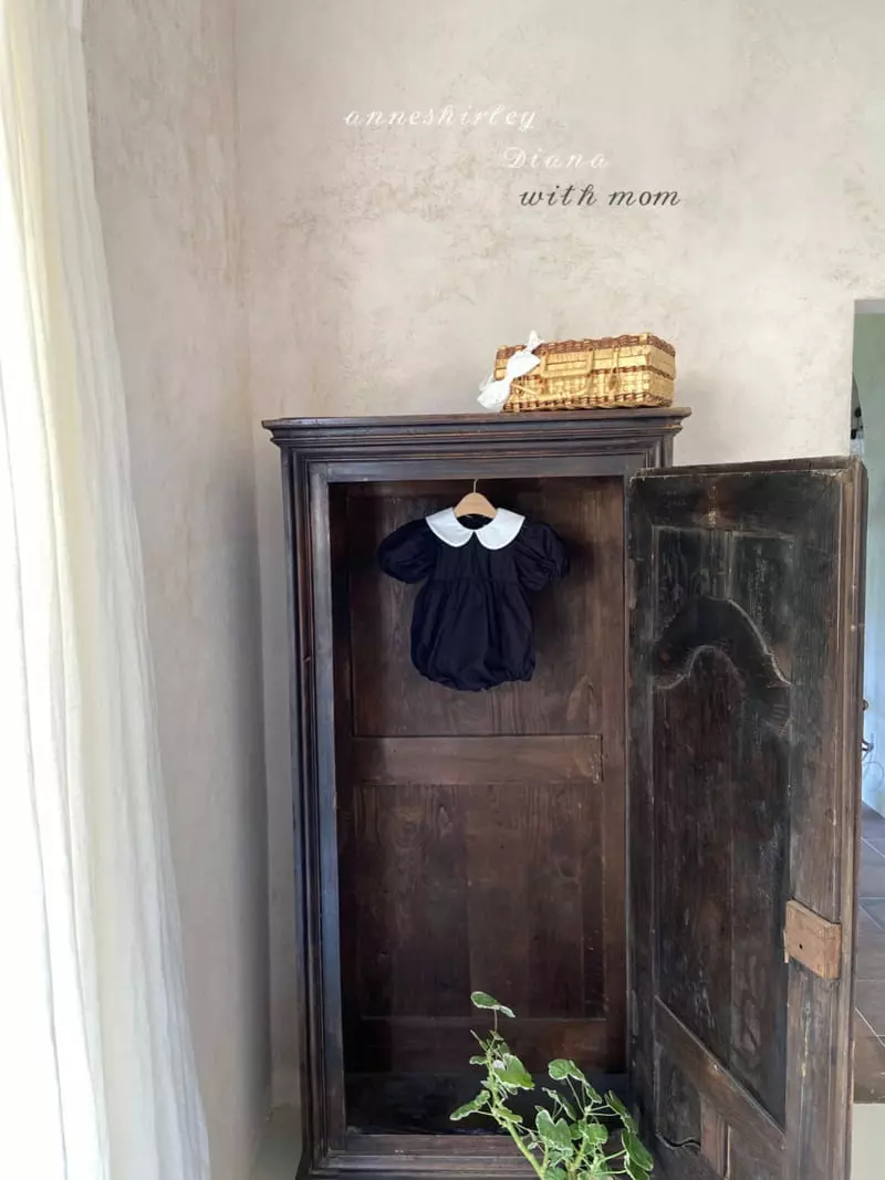 Anne Shirley - Korean Baby Fashion - #babyoutfit - Momo Collar Bodysuit