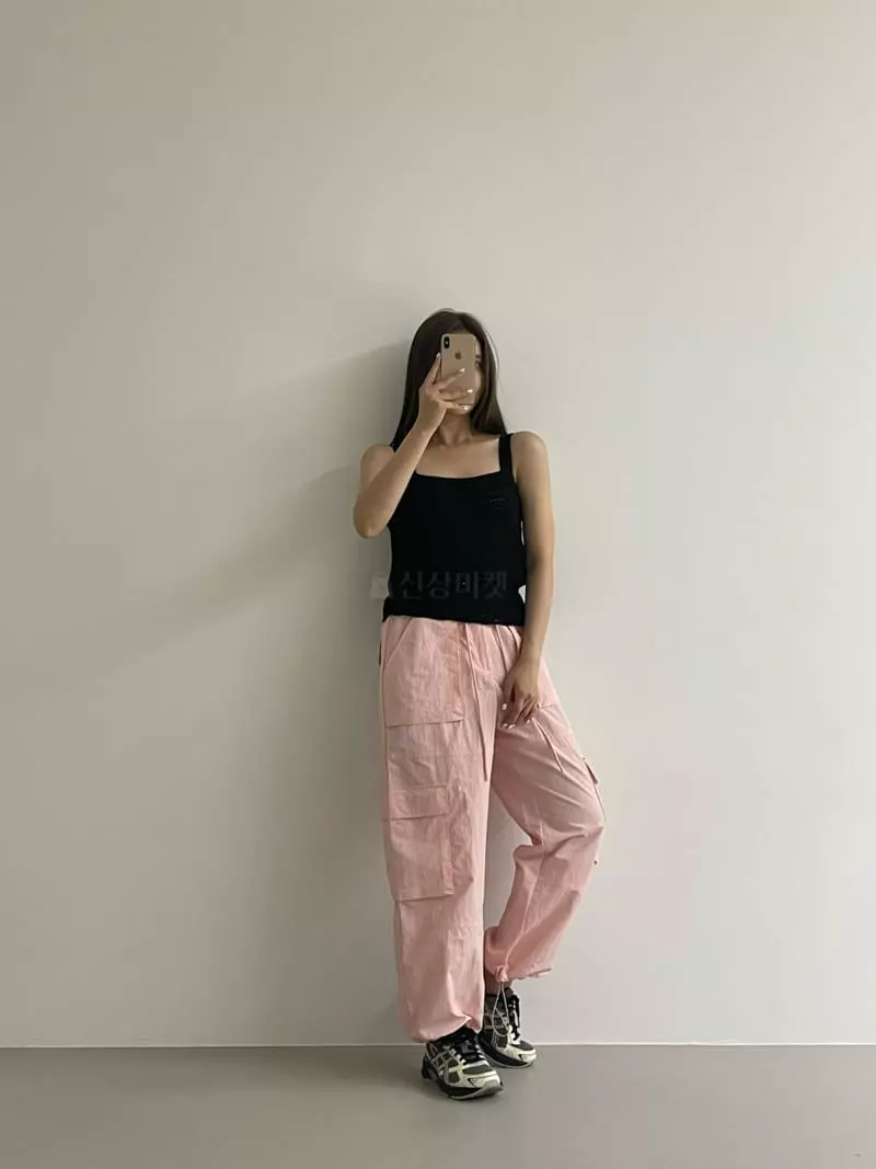 Another Avenue - Korean Women Fashion - #momslook - Frill Sleeveless Knit - 2
