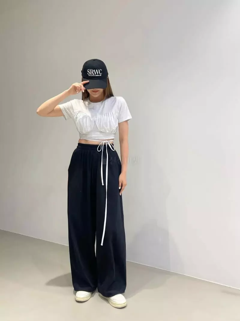 Another Avenue - Korean Women Fashion - #momslook - Wire Crop Tee - 9