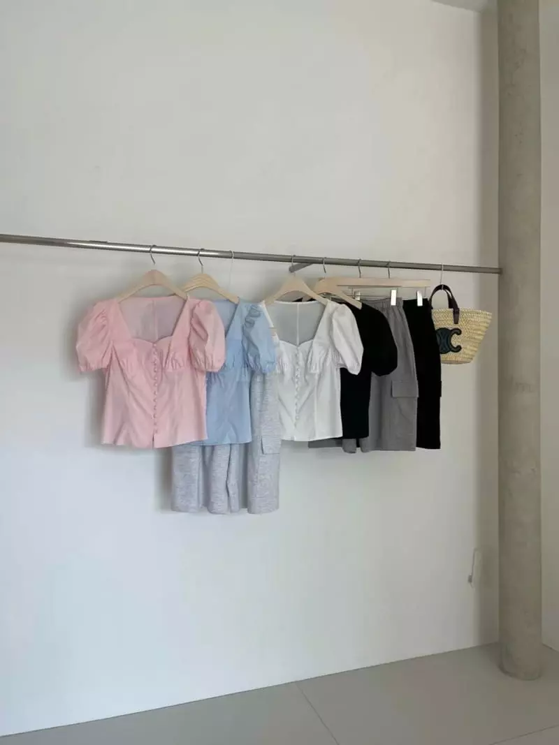 Another Avenue - Korean Women Fashion - #momslook - Puff Blouse - 2