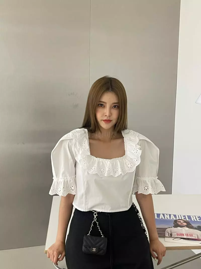Another Avenue - Korean Women Fashion - #momslook - Rounding Blouse - 3
