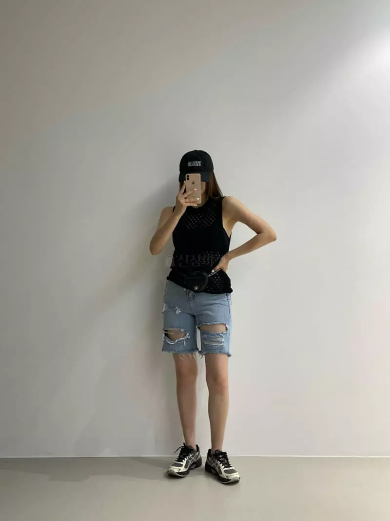 Another Avenue - Korean Women Fashion - #momslook - Dist Loyde Shorts