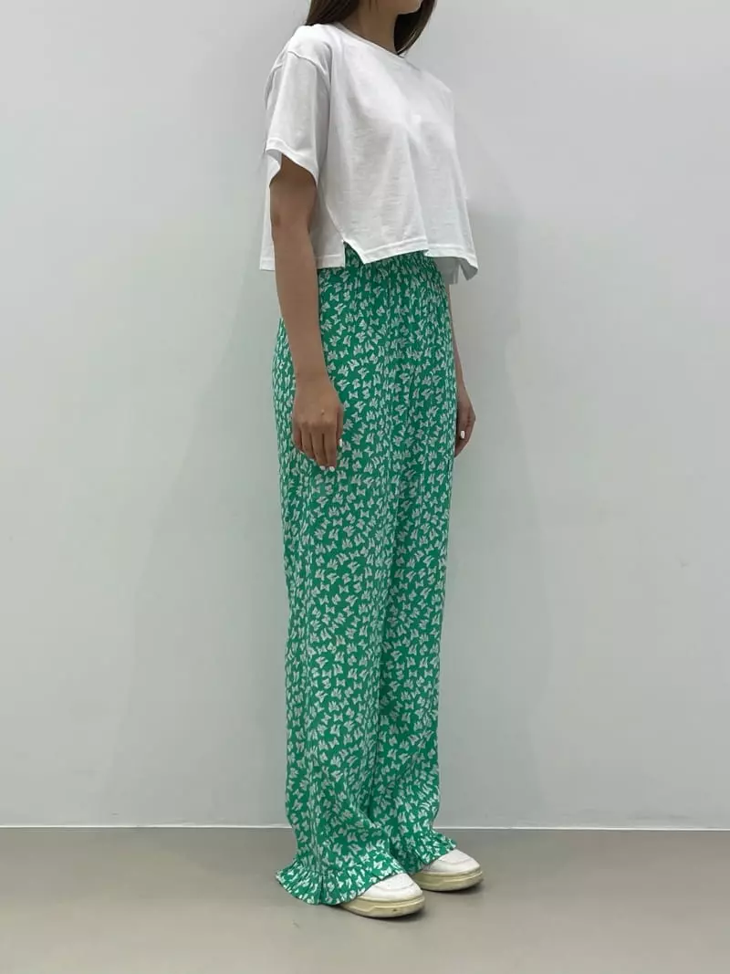 Another Avenue - Korean Women Fashion - #romanticstyle - Crop Slit Tee - 11