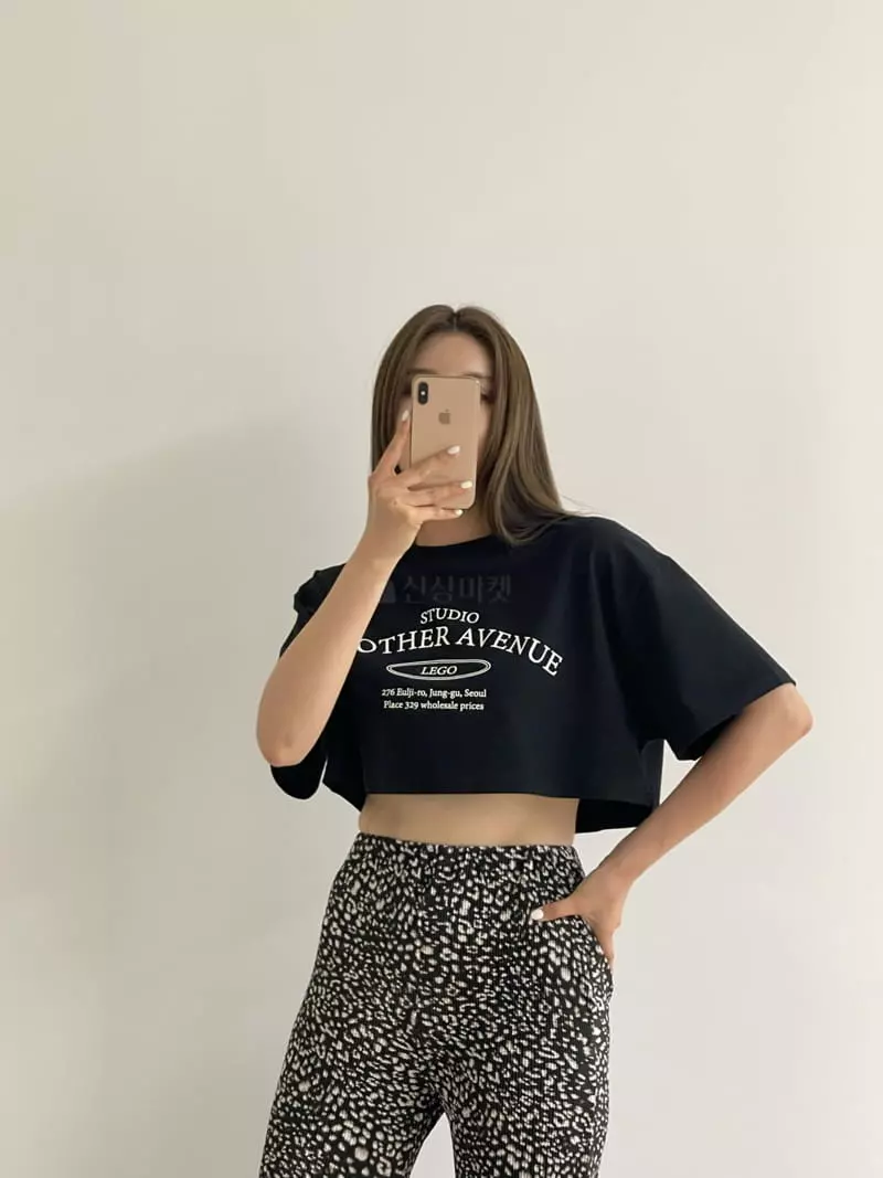 Another Avenue - Korean Women Fashion - #romanticstyle - Rego Tee - 5