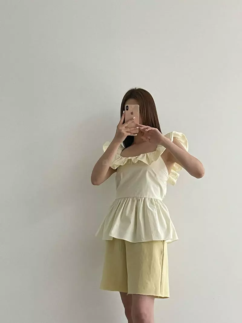 Another Avenue - Korean Women Fashion - #thelittlethings - Sleeveles Frill Blouse
