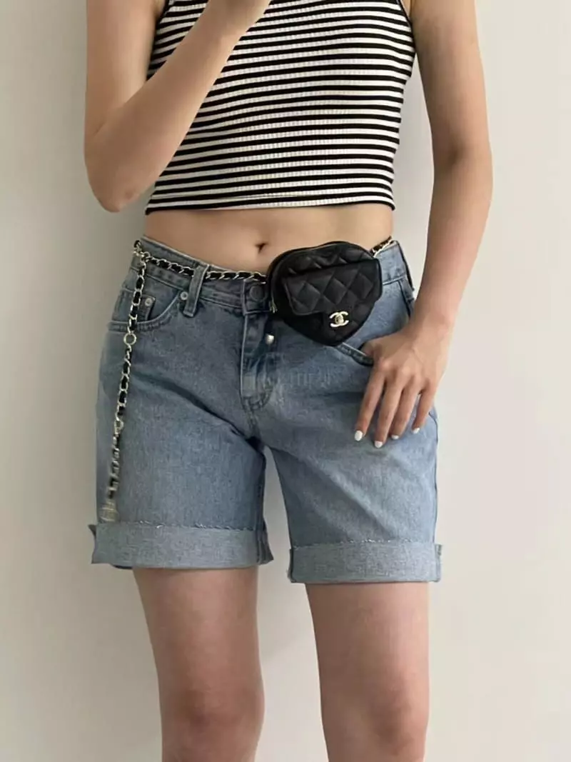 Another Avenue - Korean Women Fashion - #womensfashion - Short Jeans