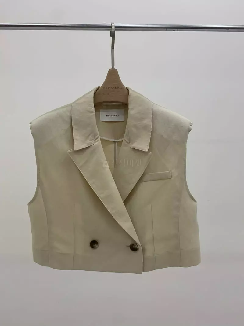 Another J - Korean Women Fashion - #momslook - Bling Vest