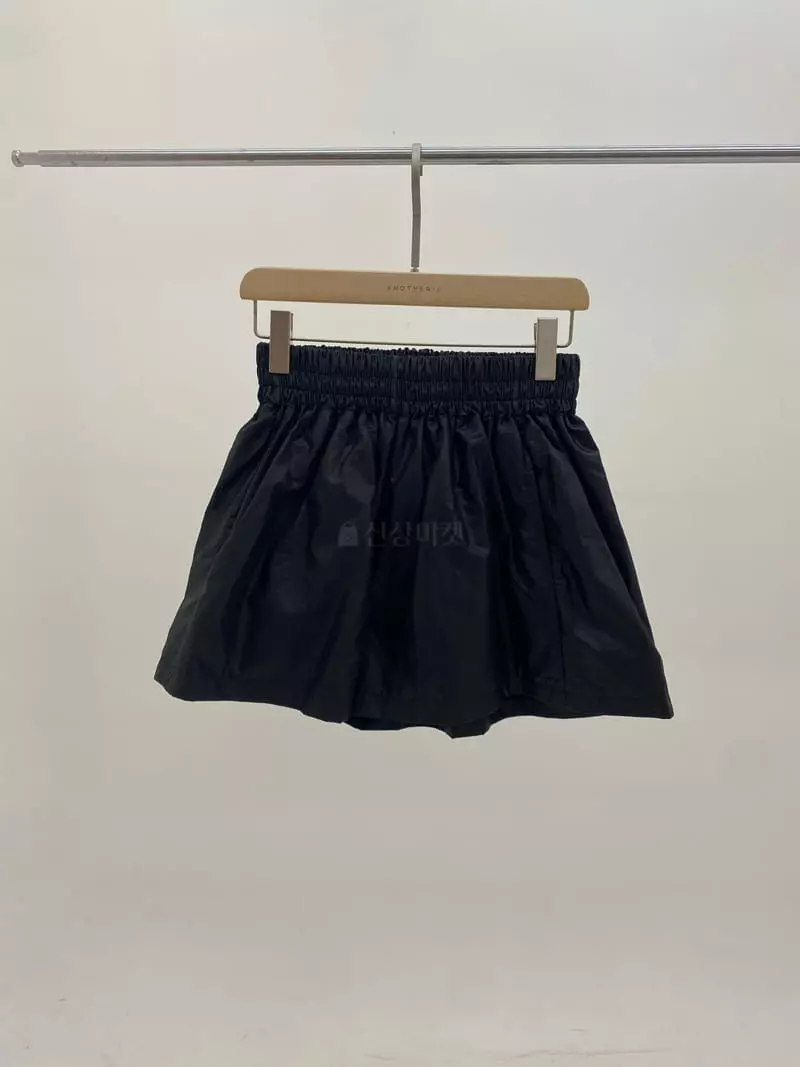 Another J - Korean Women Fashion - #thelittlethings - Coating Shorts - 4