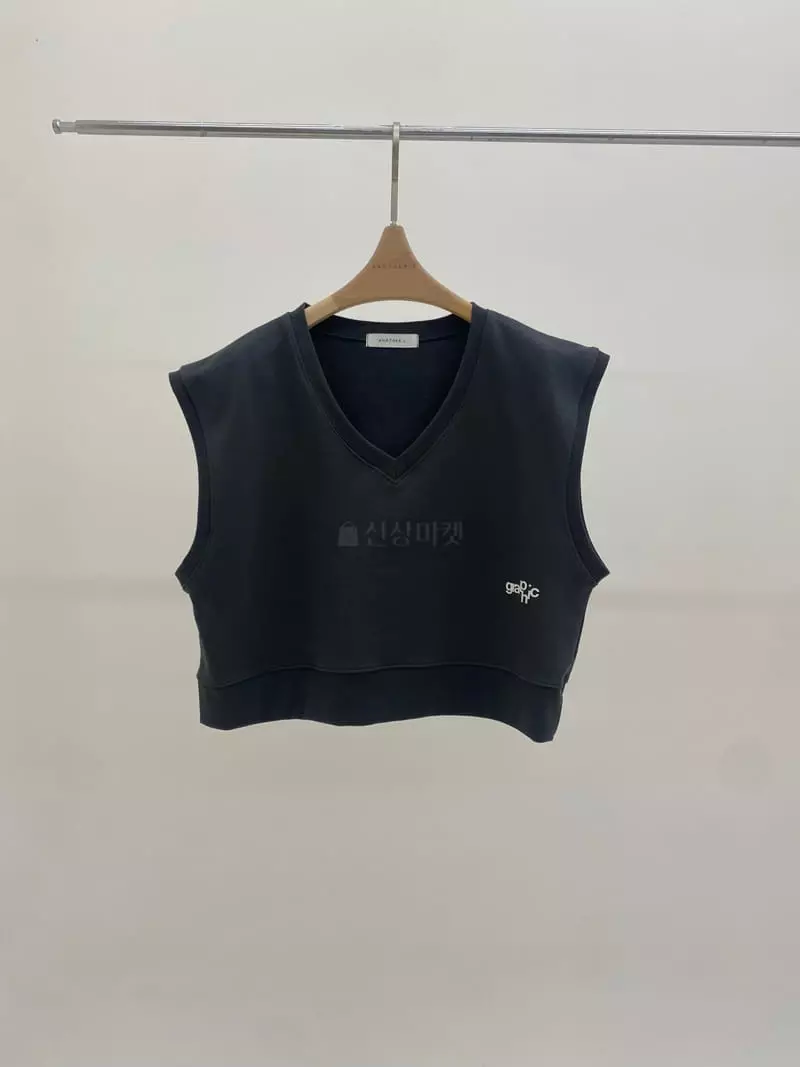 Another J - Korean Women Fashion - #shopsmall - Crown Sweatshirt - 2