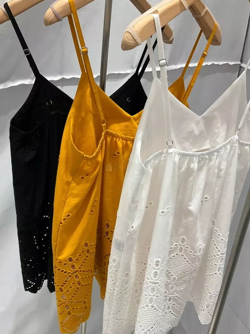 Another Muse - Korean Women Fashion - #momslook - Yang Shirring Sleeveless - 2