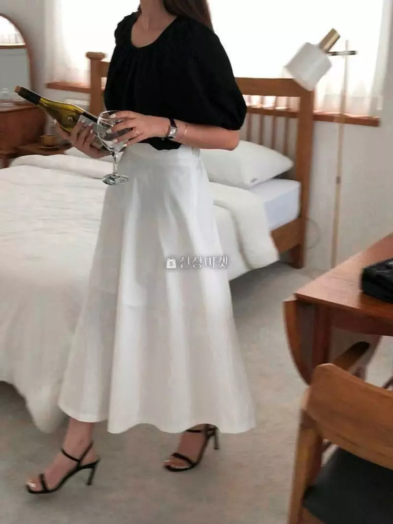 Atthismoment - Korean Women Fashion - #momslook - Fresh Spring Whole Skirt - 3
