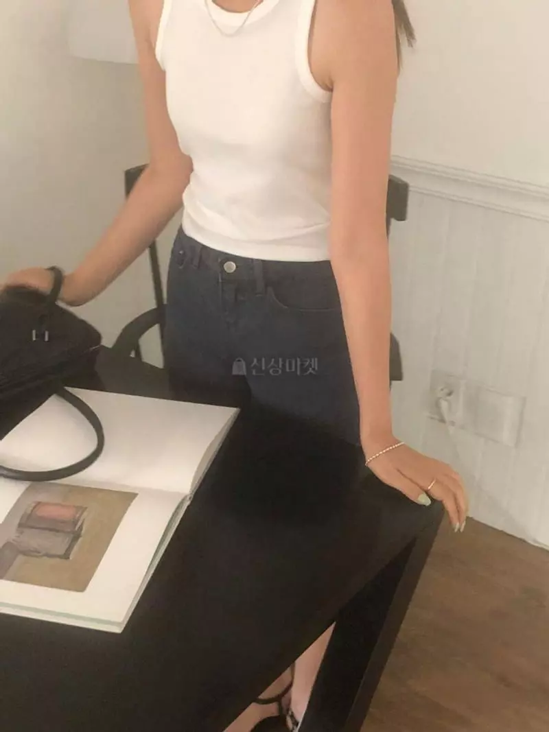 Atthismoment - Korean Women Fashion - #momslook - Summer Whole Neck Sleeveless - 2