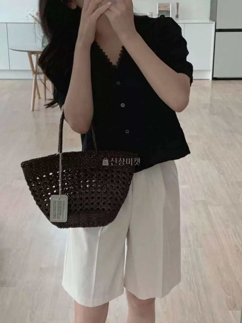 Atthismoment - Korean Women Fashion - #momslook - Bello Blouse - 2