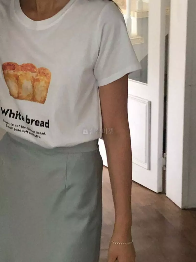Atthismoment - Korean Women Fashion - #womensfashion - Bread Tee - 3