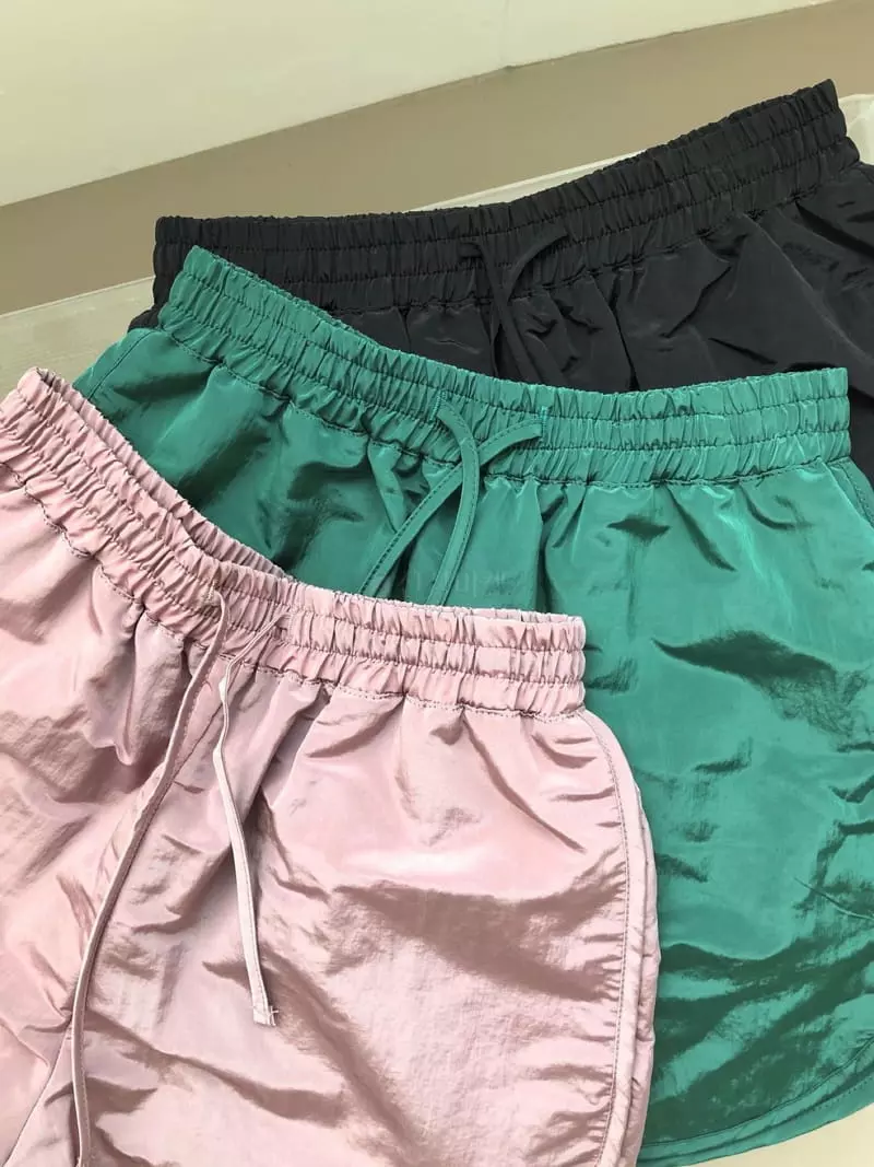 Avecnous - Korean Women Fashion - #womensfashion - Standing Shorts - 4