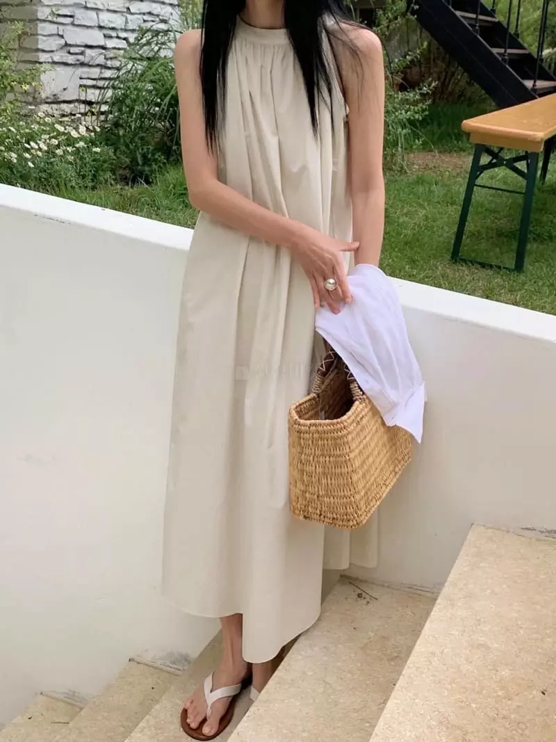 Avecnous - Korean Women Fashion - #restrostyle - Qunda One-piece - 2