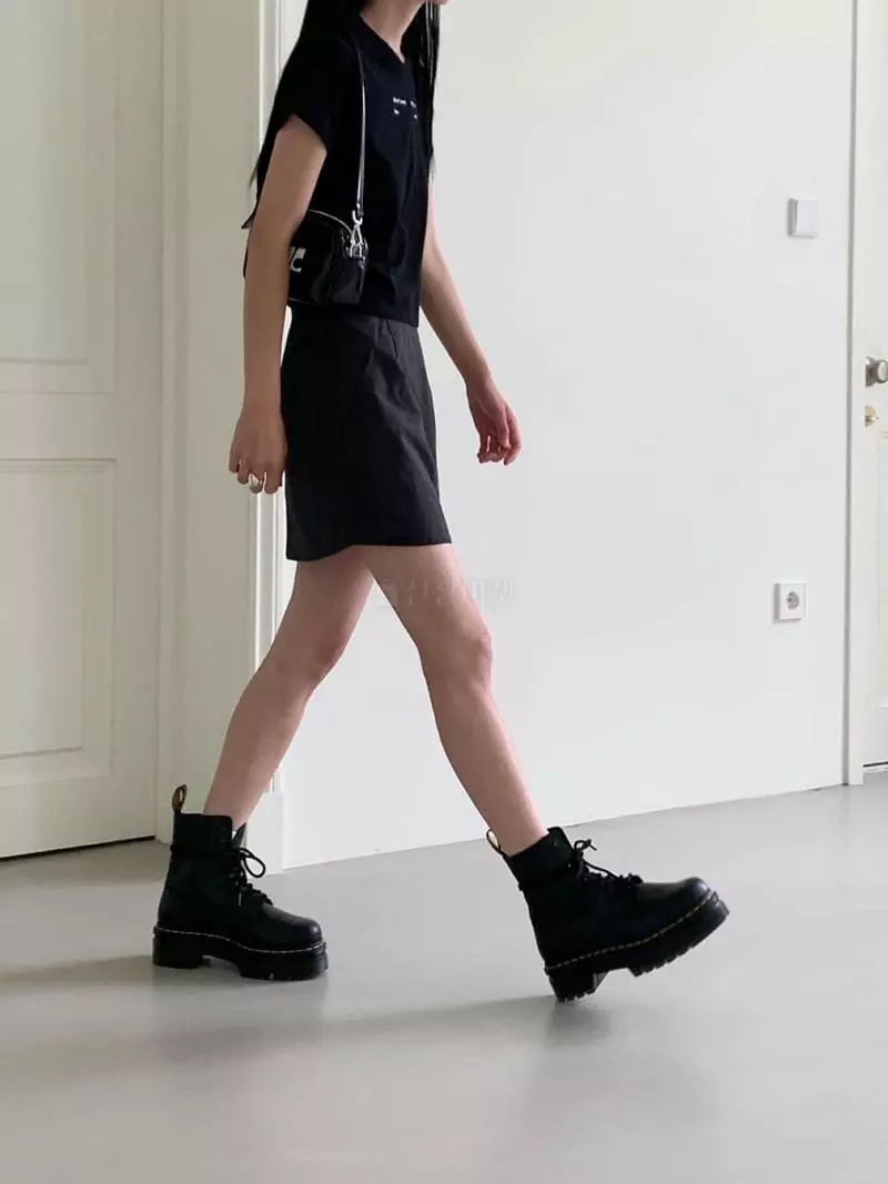 Avecnous - Korean Women Fashion - #shopsmall - Cotton Mini Skirt - 3