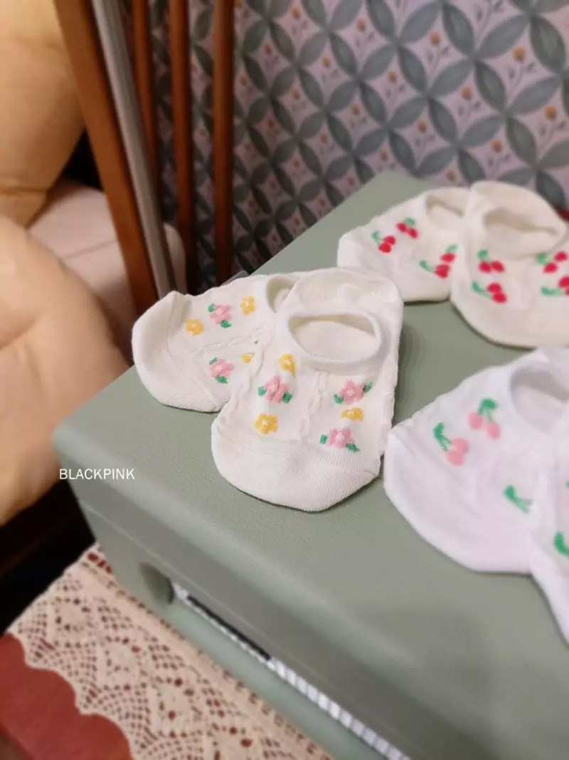 Black Pink - Korean Children Fashion - #Kfashion4kids - Cherry Tulip Socks Set - 4
