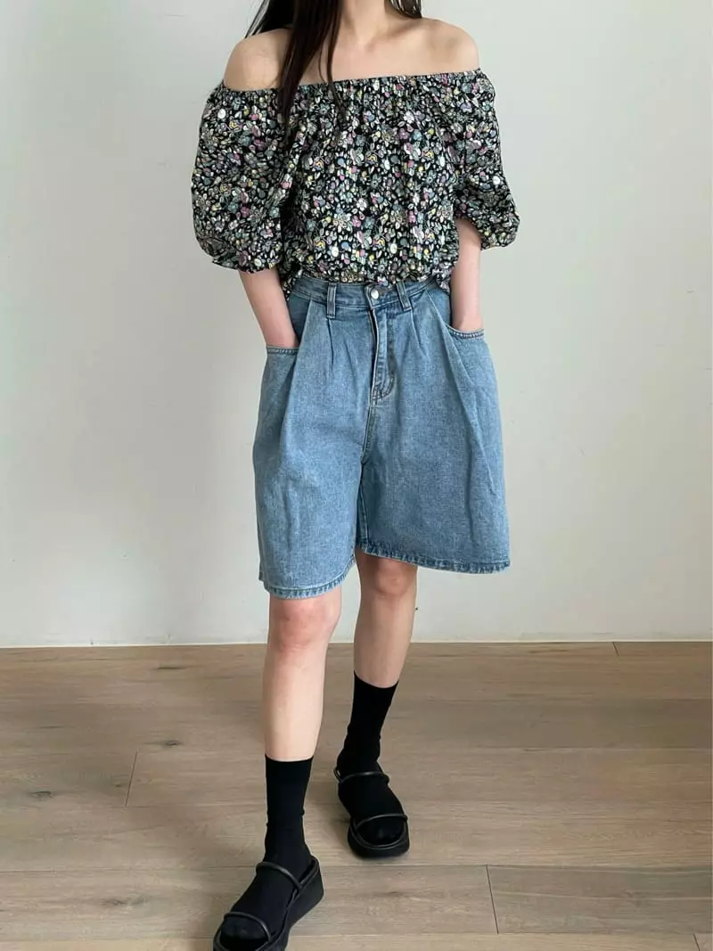 Browns - Korean Women Fashion - #momslook - Celling Shorts - 3