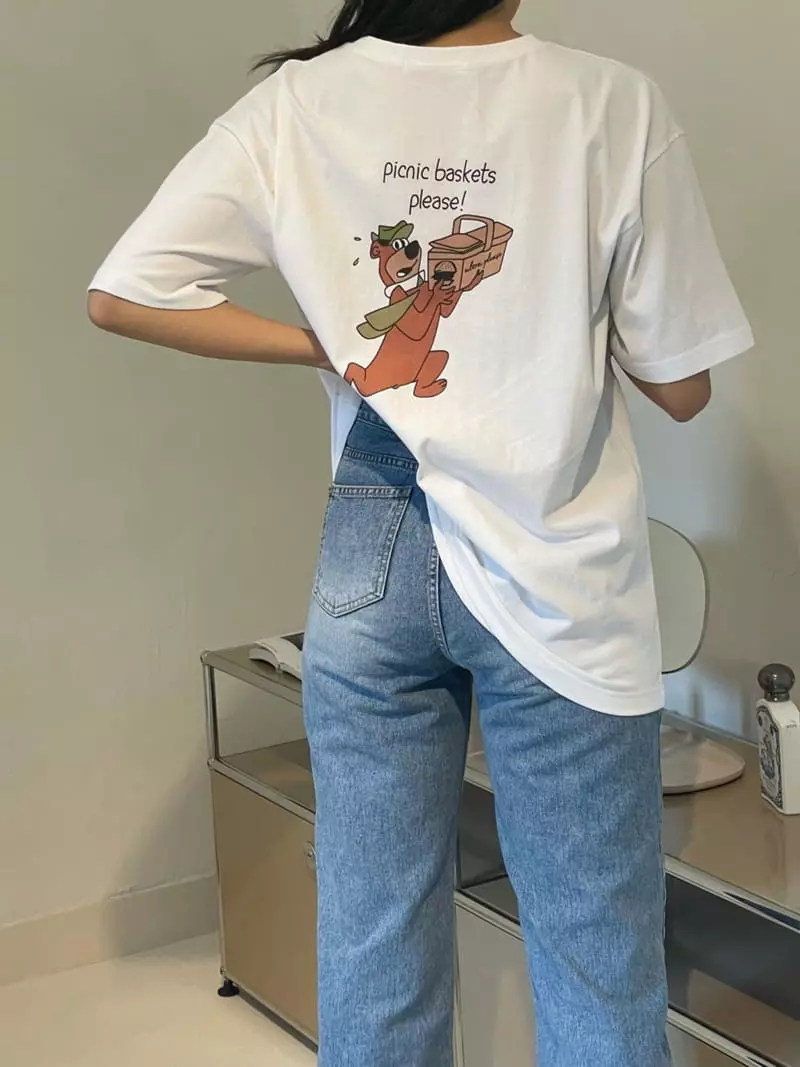 Browns - Korean Women Fashion - #momslook - Bear Box Tee