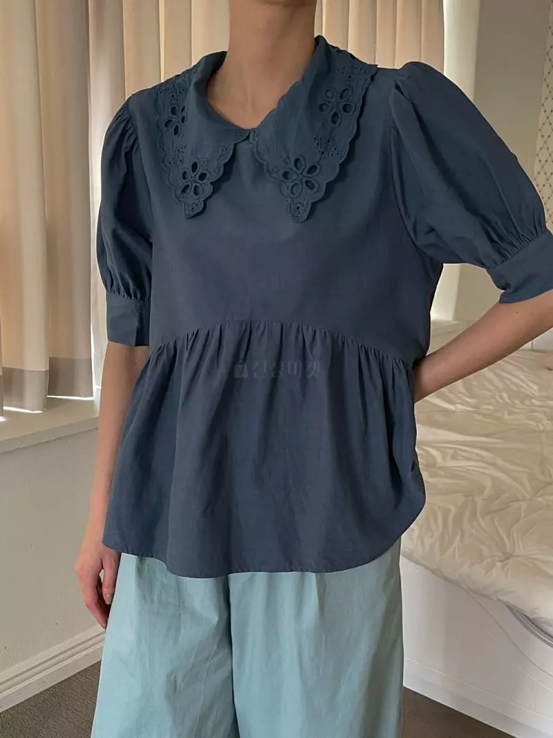 Dailyjud - Korean Women Fashion - #momslook - Motive Blouse - 2