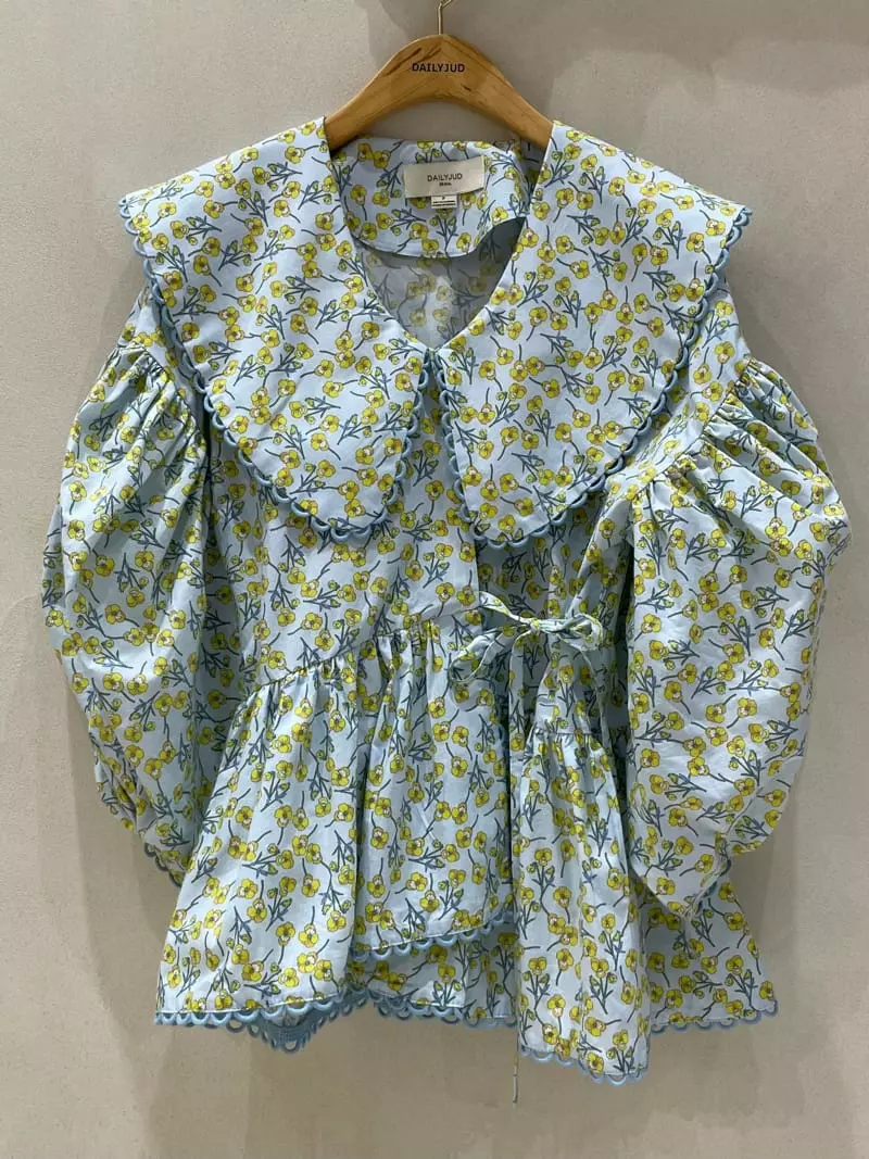 Dailyjud - Korean Women Fashion - #pursuepretty - Flower Kikha Blouse - 4